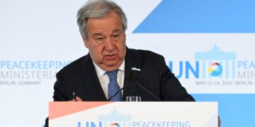 Guterres veroordeelt Israëlische aanval op VN-faciliteiten