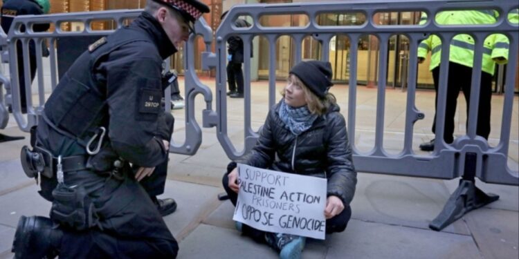 Greta Thunberg vrijgelaten na pro-Palestina-protest in Londen