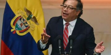 Colombiaanse president beschuldigt VS van bombarderen cocaïnefabriek in Venezuela