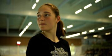 Waardevolle ouders worstelen met luiers voor hun kinderen in armoede.