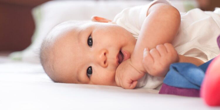 Chinese miljardair verwekt honderd kinderen via draagmoeder in de VS