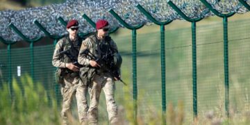 Litouwen roept noodtoestand uit vanwege gesmokkelde ballonnen uit Wit-Rusland.