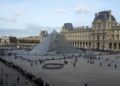 Gedeeltelijke opening van het Louvre na staking