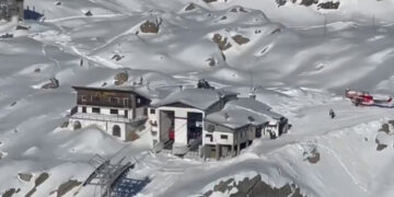 Kabelbaanongeluk in Italië: vier gewonden, 100 vast op 2.800 meter