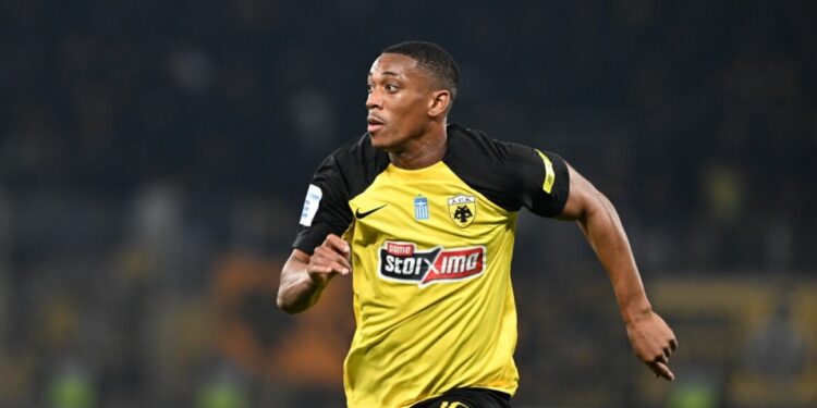 Ανεβάζοντας ταχύτητα: Η ανελέητη κατρακύλα του πρώην επιθετικού της ΑΕΚ