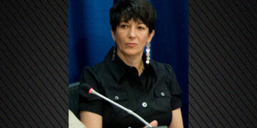 ‘Nieuwe ongepaste vrienden: e-mail aan Ghislaine Maxwell van de ‘onzichtbare man’ bij Balmoral’