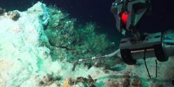 Ontdekking van enorm hydrothermisch veld op Milos