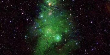 Een kosmische kerstboom: feestelijke verlichting in de ruimte