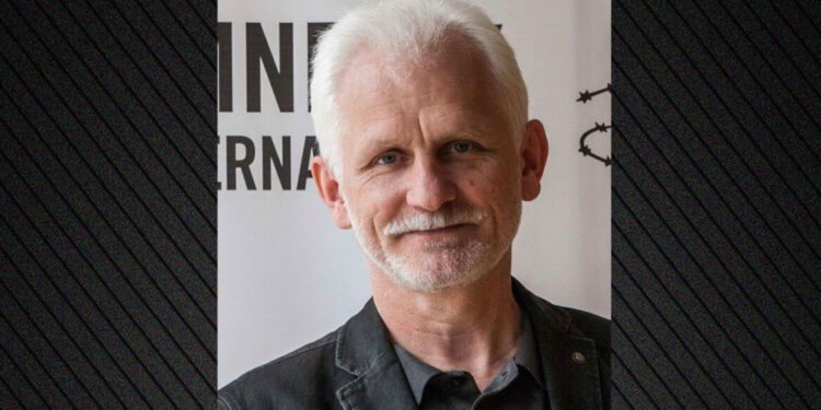 Nobelprijscomité blij met vrijlating Ales Bialatski