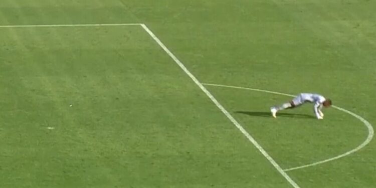 Doelman van Equatoriaal-Guinea stort in tijdens wedstrijd met Soedan