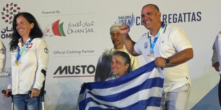 Nederlandse zeilers winnen goud op WK voor zeilen met beperkingen