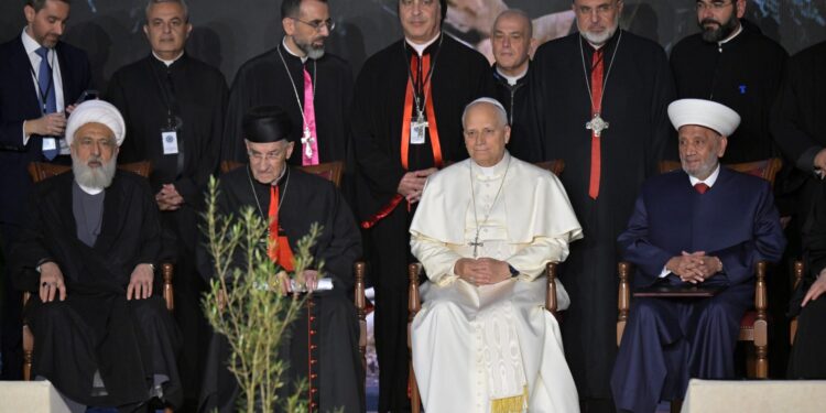 Leo XIV roept op tot vrede en verdraagzaamheid in Libanon