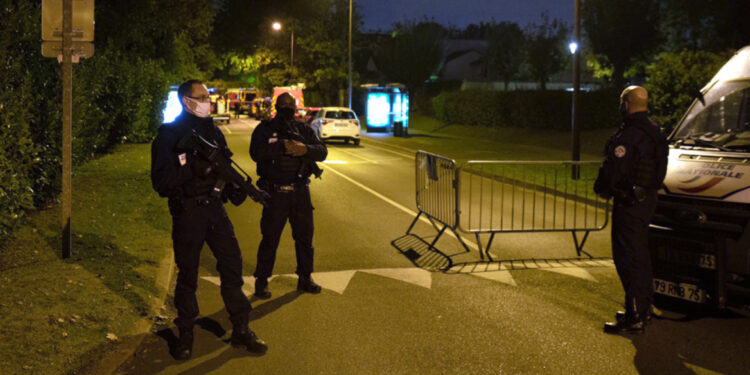 Drie gewonden bij mesaanval in Parijse metro, dader opgepakt