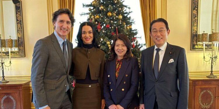 Katy Perry’s politieke optreden naast Trudeau in Japan