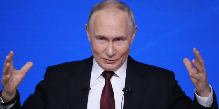 Poetin negeert internationale strafrechtbanken met nieuwe wet