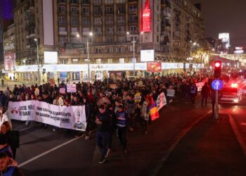 Roemenen eisen gerechtigheid en verzetten zich tegen corruptie