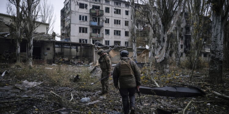 Dodelijke bomaanslag op ziekenhuis in Cherson: drie doden