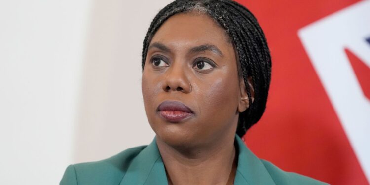 Gedegen onderzoek naar grooming gangs is essentieel, aldus Kemi Badenoch.