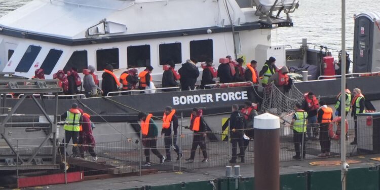 Langste periode zonder migranten op kleine boten in VK sinds 2018, volgens cijfers