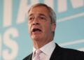 Reactie voormalige school Nigel Farage op beschuldiging racistische opmerkingen student
