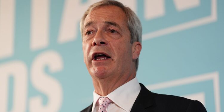 Reactie voormalige school Nigel Farage op beschuldiging racistische opmerkingen student