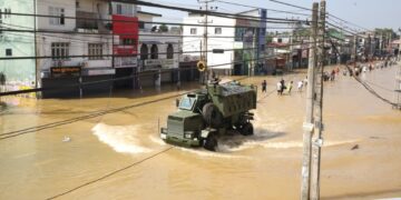 Rampzalige overstromingen in Azië eisen meer dan 1.000 levens en leger ingezet