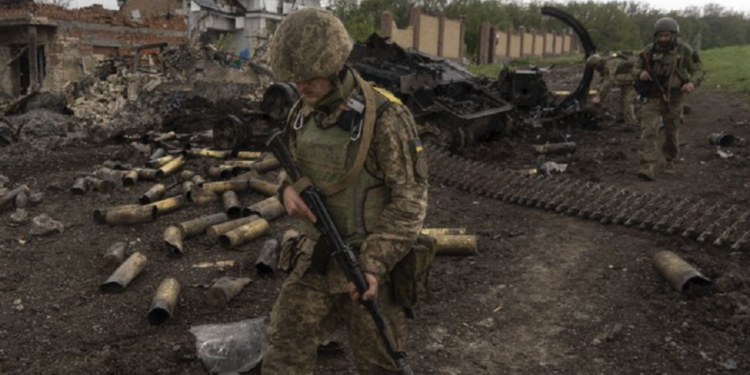 Russen ontvoeren vijftig Oekraïners uit dorp Soemy