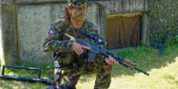 Zwitserse strijdkrachten kunnen land niet verdedigen bij totale aanval