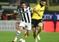 Aris eist nieuwe scheidsrechter en VAR voor derby tegen PAOK