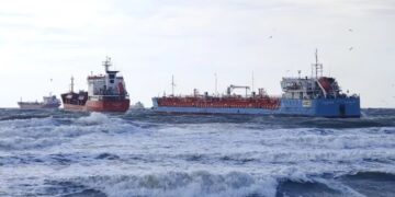 Tankers botsen in Zee van Marmara: waarschuwing voor Istanbul