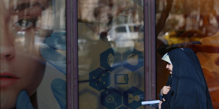 Iran na de ’12-daagse oorlog’: inflatie, instabiliteit en massamobilisaties