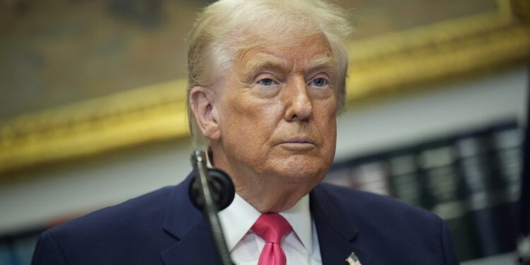 Trump benadrukt belang van Groenland voor de VS, ondanks Europese weerstand