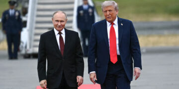 Rusland dreigt met ultimatum aan Oekraïne: Donbas overdragen voor vrede.