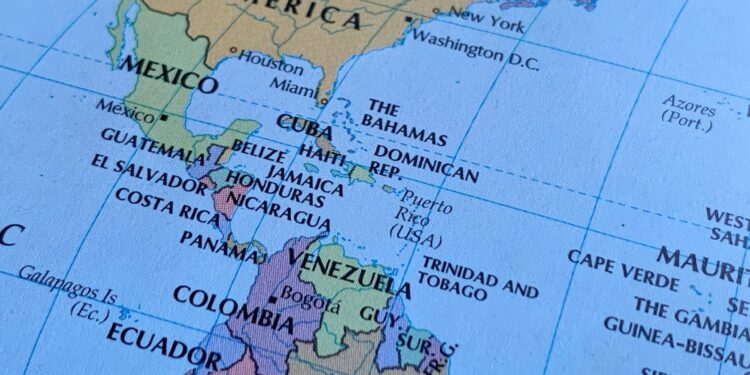 Inbeslagname tanker voor kust Venezuela: VS-operatie succesvol.