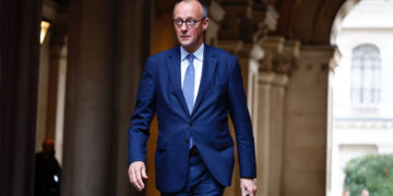 Amerikanen hoeven Europese democratie niet te redden, zegt Mertz