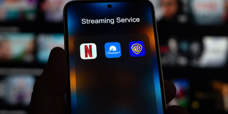 De financiële strijd om Warner: Netflix vs. Paramount en Trump’s ingrijpen