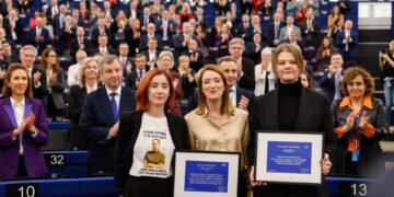 Bekroonde Europese Parlementariërs Sacharovprijs voor vrijheid van denken.