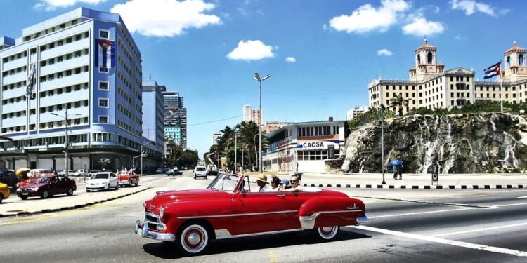 Regimeverandering in Havana door Cuba en de VS voor eind van jaar