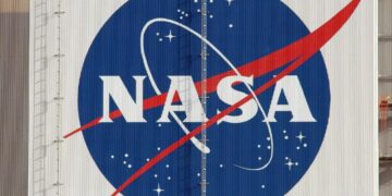 Terugkeer naar aarde van ISS-bemanning met zieke astronaut