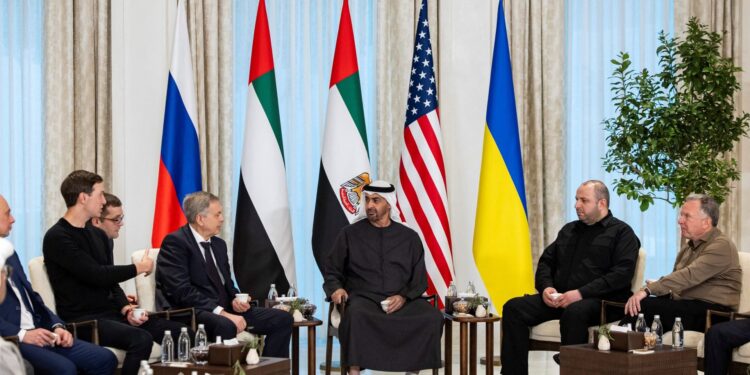 Constructieve tripartiete gesprekken over Oekraïne: volgende week verder