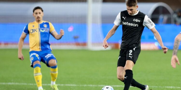 ΟΦΗ vernedert Αστέρας Τρίπολης met 4-0 in Heraklion: bekijk de doelpunten