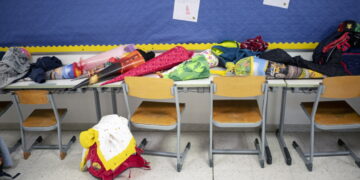 Oostenrijkse kinderen missen zomervakanties door verplichte lessen Duits