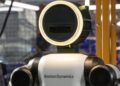 Hyundai plant fabrieken met robots voor volledige auto-assemblage.