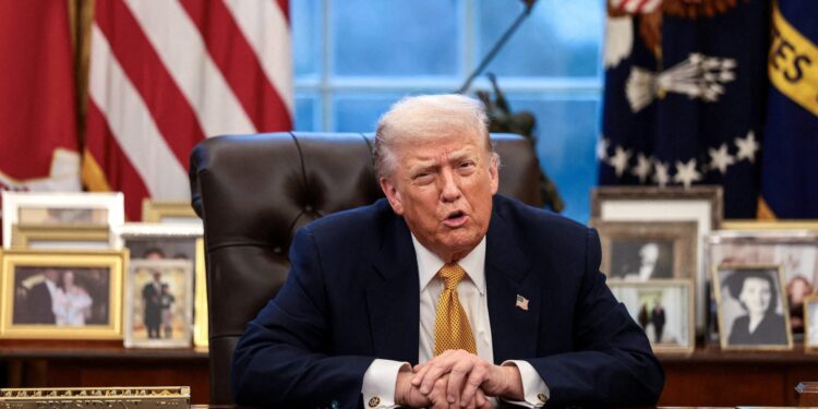 Trump wil ‘blikseminslag’ in Iran maar vreest eindeloze oorlog