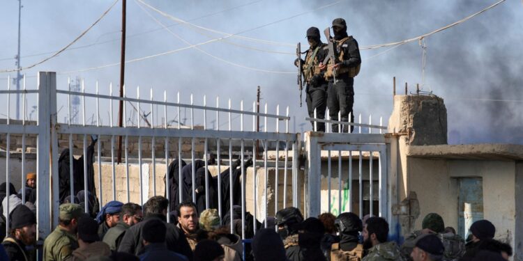 Erdogan eist ontbinding van Koerdische strijdkrachten in Syrië