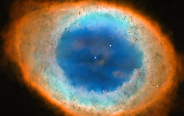 Astronomen zien ‘karkas’ van de aarde in de ruimte