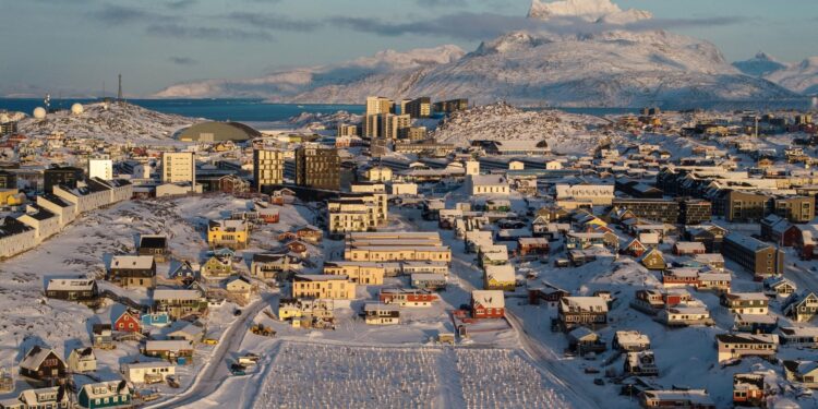 De nieuwe EU en NAVO: een test voor de samenwerking