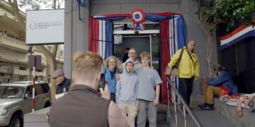 Nederlanders vluchten naar Paraguay om te ontsnappen aan 5G.