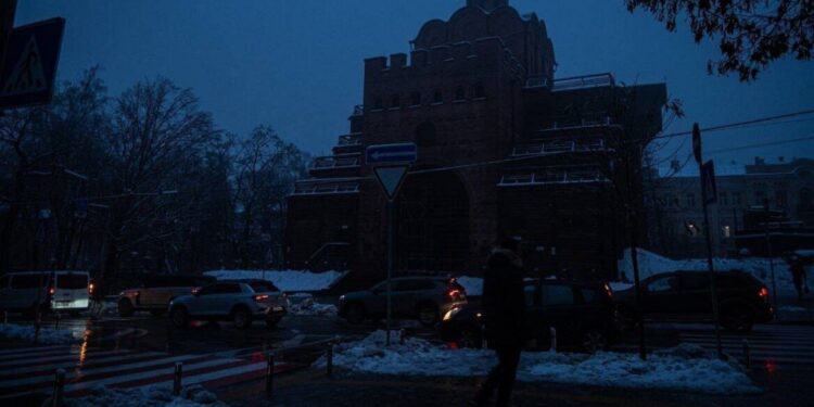 Kiev kampt met ernstige energiecrisis: slechts 50% van elektriciteit beschikbaar