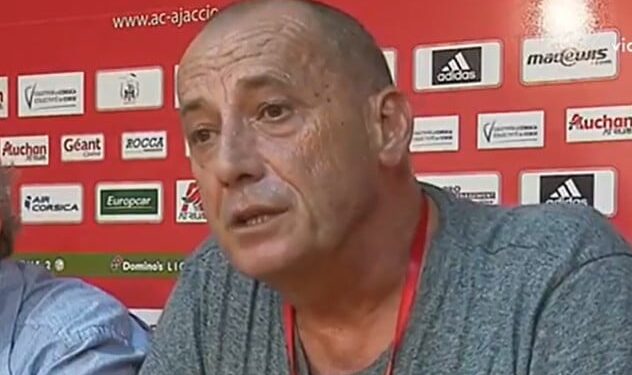 Moord op voormalig Corsicaanse separatistische leider tijdens begrafenis moeder